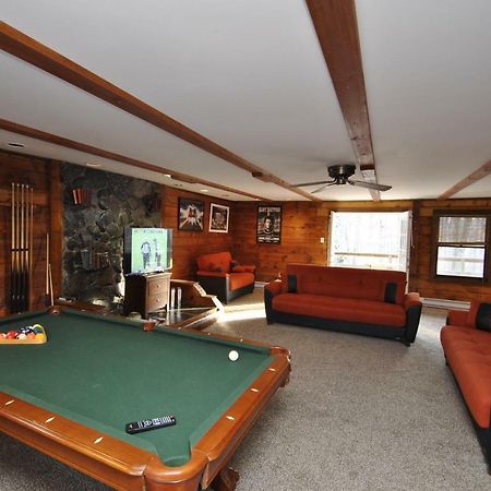 Grand Summit Lodge Home Stroudsburg Luaran gambar
