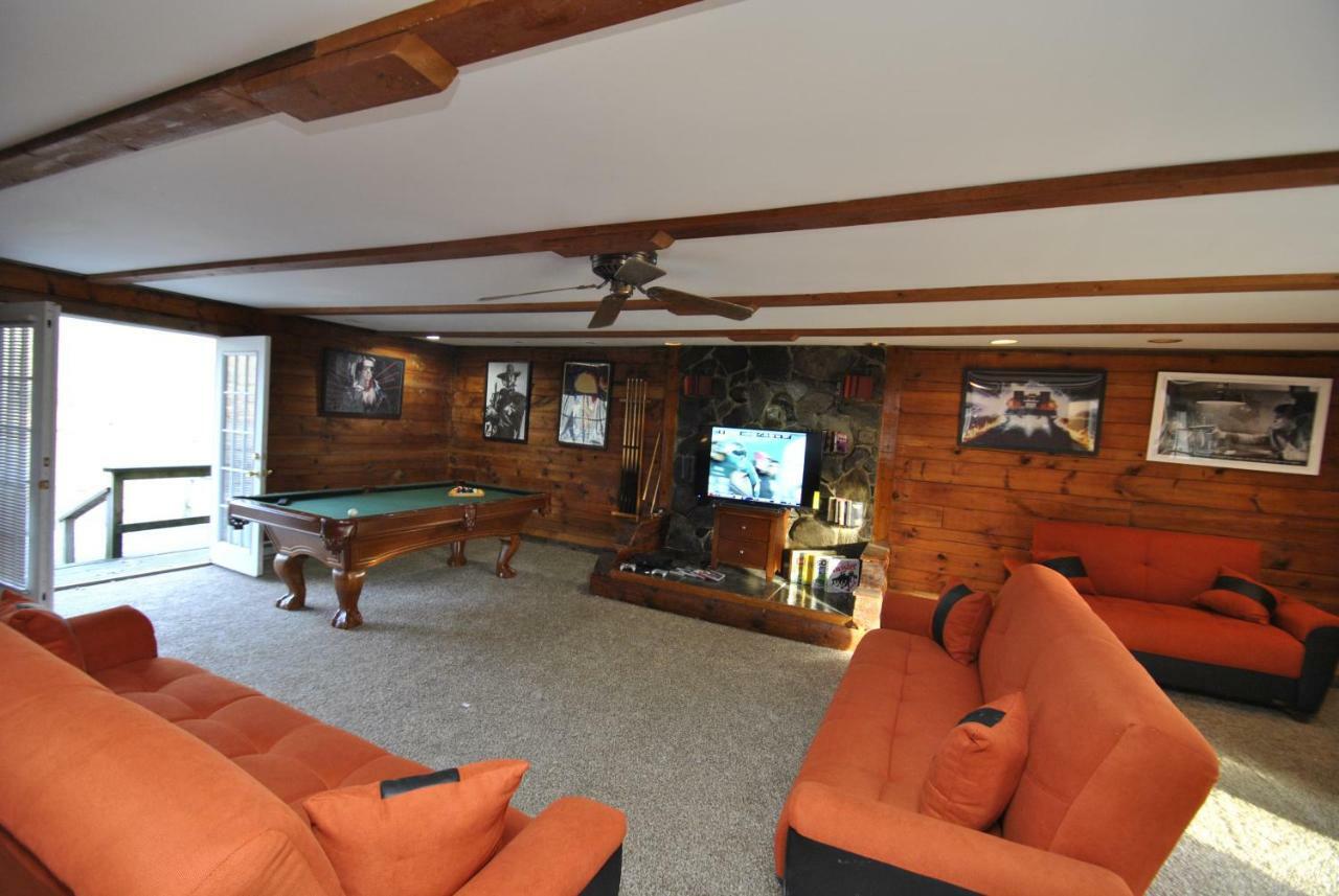 Grand Summit Lodge Home Stroudsburg Luaran gambar