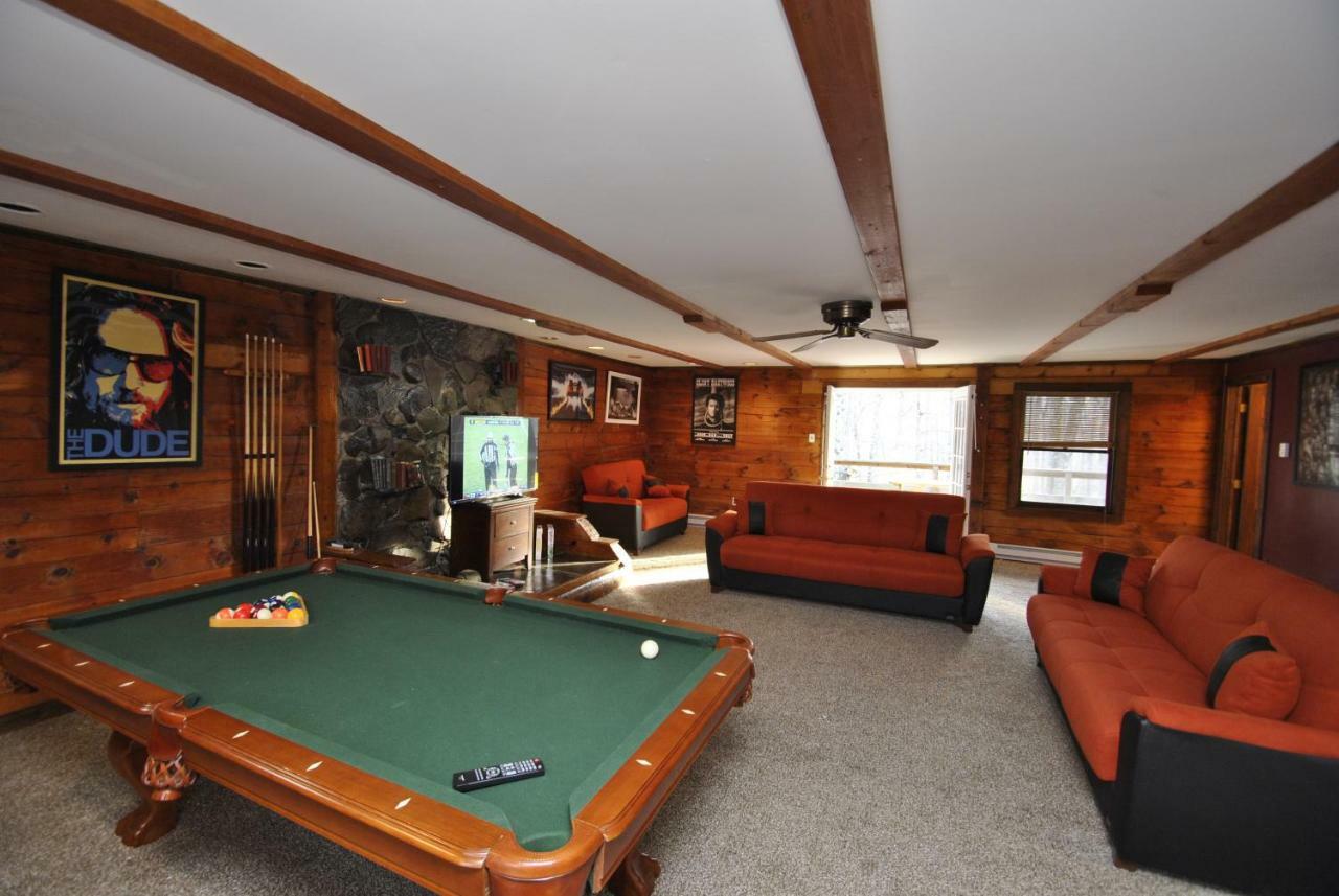 Grand Summit Lodge Home Stroudsburg Luaran gambar